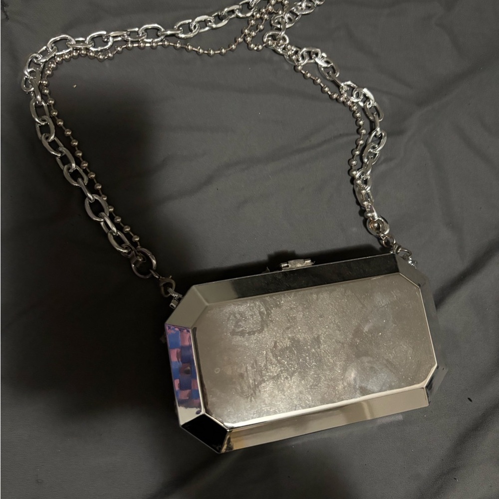 Silver Metallic Octagonal Chain Crossbody Clutch